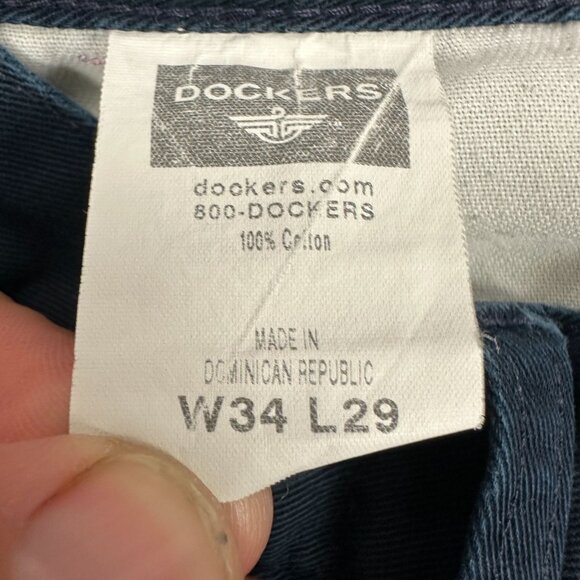 Dockers Mens Pleated Chino Pants No Wrinkles Relaxed Fit W34 L29 Navy Blue - Picture 4 of 6